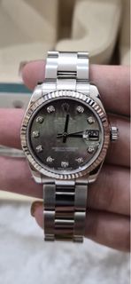 (Category: ) located in . Submitted by Watchaholics (Listing ID 1390661639, Image 1). Description: .