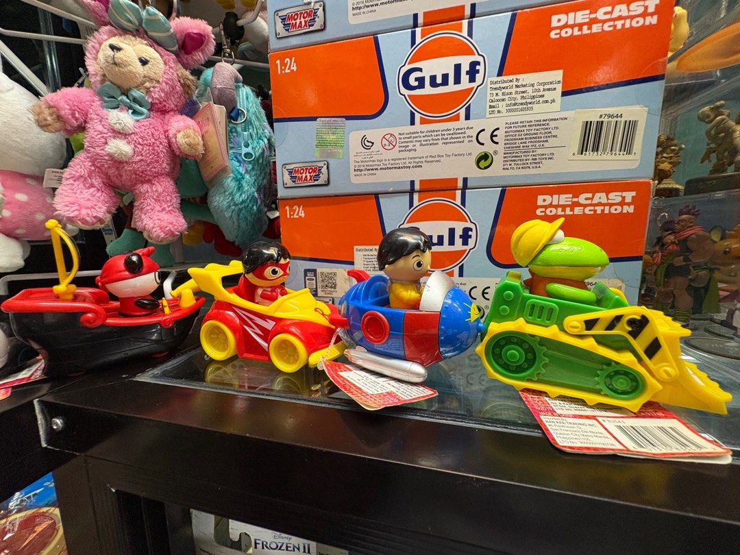 Ryan’s World Racers (Category: Vehicle & Diecast Models) located in Quezon City. Submitted by treshermanasonlineshoppe (Listing ID 1388423982, Image 3). Description: Brand new w/ tags. Guaranteed original. Price posted in each items. Final price already so no more haggling please. Thank you☺️.