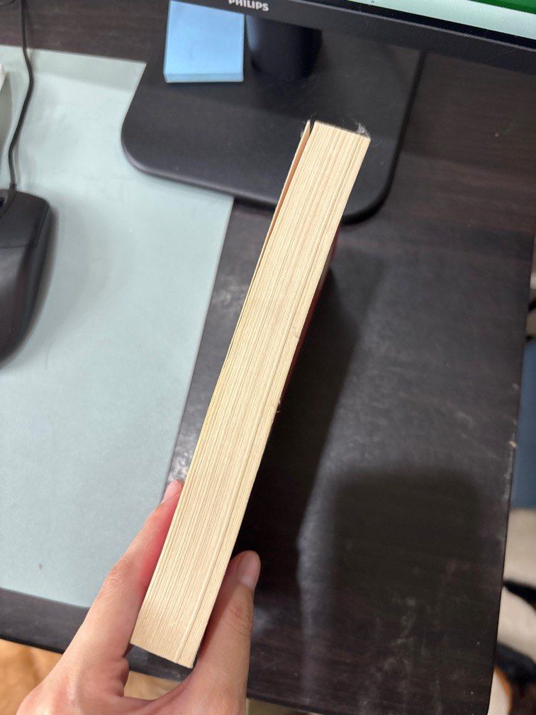 Simon vs. The Homo Sapiens Agenda (Category: Storybooks) located in Quezon City. Submitted by audreymz (Listing ID 1390633969, Image 3). Description: Lightly used Minimal wear and tear.