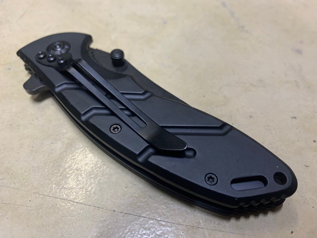 Smith and wesson tactical Knife (Category: Knives & Chopping Boards) located in Pasig City. Submitted by wild_rex_blaza (Listing ID 1390743694, Image 3). Description: Smith and wesson tactical ( brand new) Knife Black Stainless alloy Reason for selling: decluttering collection Cainta Rizal ( pasig border) .