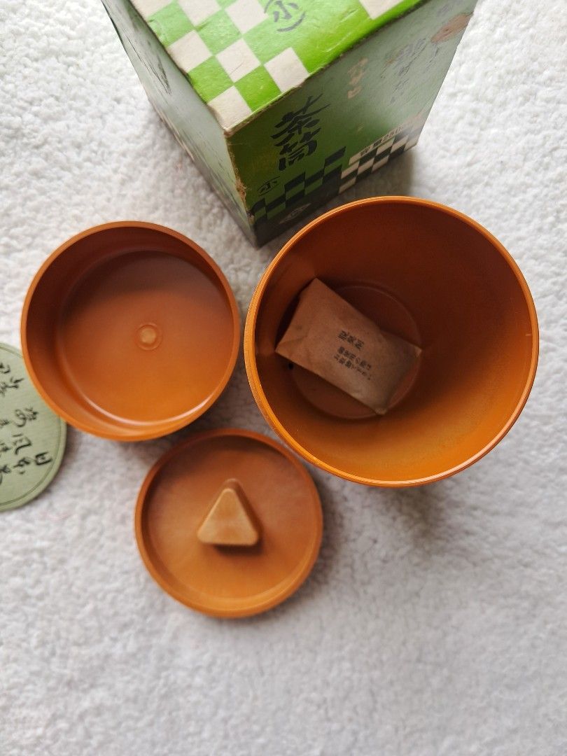 TEA CADDY or CONTAINER FROM JAPAN (Category: Food Organization & Storage) located in Batangas. Submitted by buddy_and_willow (Listing ID 1390647876, Image 2). Description: ‼️PLEASE READ FULL DESCRIPTION and SEE ALL PHOTOS‼️ Unused with box from JAPAN 250 ml capacity Originally this is a Tea Container made of High Class Plastics but can also be use as container for whatever you desire. 📍LOCATION: LIPA, BATANGAS ***PAYMENT FIRST via Gcash, GoTyme 