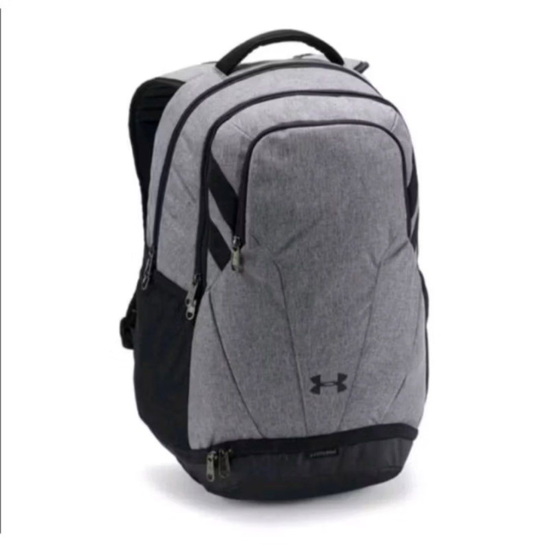 Under Armour Team Hustle 3.0 large backpack (Category: Backpacks) located in Cainta. Submitted by p3spreloved (Listing ID 1390661581, Image 1). Description: Still in good condition Needs cleaning .