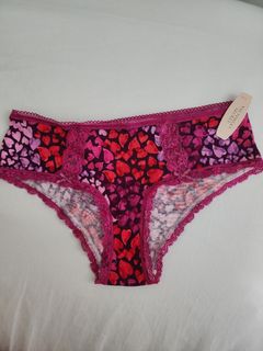 (Category: ) located in . Submitted by sarahfoo124 (Listing ID 1390651633, Image 1). Description: .