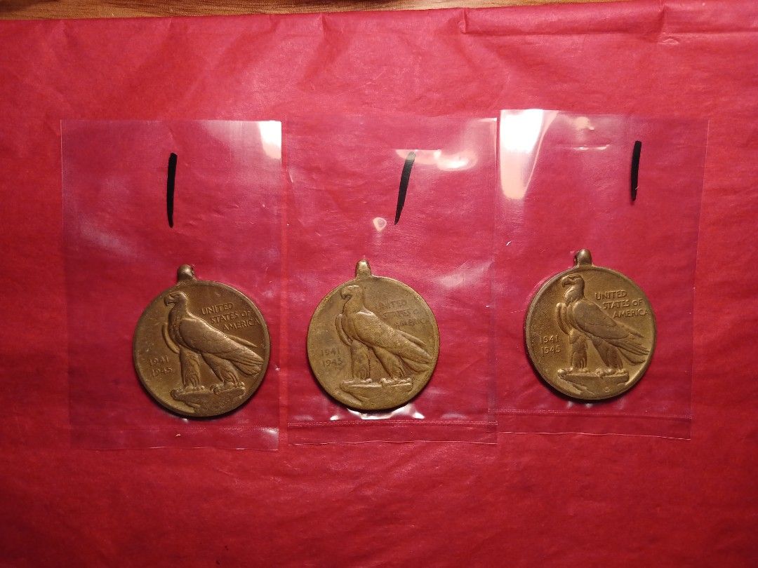 Vintage WW2 Medals (Category: Vintage Collectibles) located in Manila. Submitted by ry_anlupit0 (Listing ID 1390607957, Image 2). Description: For Sale Vintage World War 2 Medals Good Condition 650php ecah Pick up by Lalamove, Grab or Meet Up at Jollibee Pilar Rd. Las Pinas or Shipping via Gogo Express. For Inquiries Call or Text 0943-6829926 PIOG.