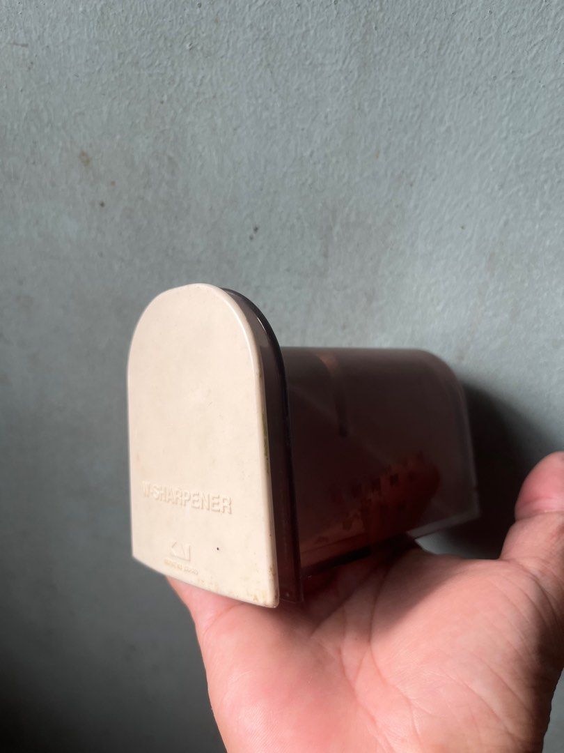 Whetstone Sharpener Kai (Category: Knives & Chopping Boards) located in Pasay City. Submitted by beye01 (Listing ID 1390680001, Image 3). Description: Compact W Sharpener AP0538: This is a double sharpener that can be used for 2 levels of rough and finishing sharpening. Compact design allows the main unit to be stored in the cover. Product Number: AP0538 Cover/Body: Styrofoam resin (heat-resistant temperature: 154°F (70°C)); Whetstone: Aluminum o