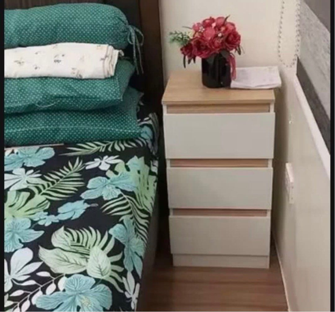 Wood White Bedside Table Nightstand Drawer (Category: Shelves, Cabinets & Racks) located in Rizal. Submitted by cassappl (Listing ID 1390703618, Image 2). Description: With minor flaw/chip see last pic Last price already No haggling Pickup Country Homes Cainta.