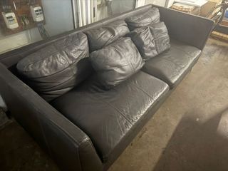 (Category: ) located in . Submitted by Goodgoods (Listing ID 1390840988, Image 1). Description: .