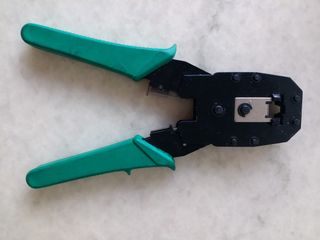 Computer Network Cable Plug Installation and Cable Cutting Pliers460433530353756160
