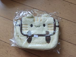 （分類：）位於 。 由 10200 提交（商品編號 1390832602，圖片 1）。簡介： 。