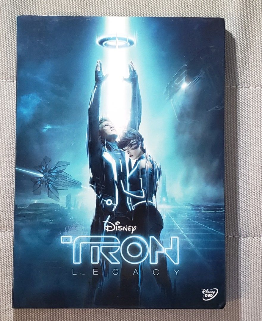 迪士尼Disney Tron Legacy 創戰紀2010 DVD 中文字幕, 興趣及遊戲, 音樂、樂器& 配件, 音樂與媒體- CD 及DVD -  Carousell