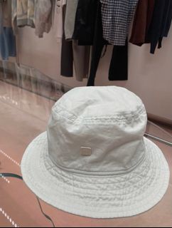 （分類：）位於 。 由 hkjppp 提交（商品編號 1390957511，圖片 1）。簡介： 。