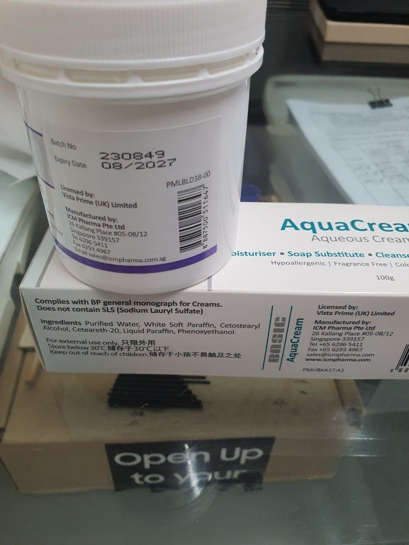 Basic AquaCream & Dermalin Paraffin (Category: Body Care) located in Singapore. Submitted by toufu69 (Listing ID 1390868310, Image 3). Description: - AquaCream: Moisturizer, soap substitute, cleanser, and makeup remover. - Dermalin soft paraffin for softening hard skin - Both products are new and unopened. - Expiry dates are visible in the photos. - Bundle fixed price $10 if collect at Pasir Ris mrt. Discount $5 if collect at S510221 - Please ref