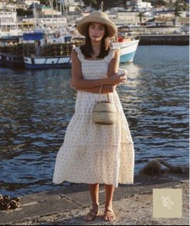 (Category: ) located in . Submitted by osncloset (Listing ID 1390901903, Image 1). Description: .