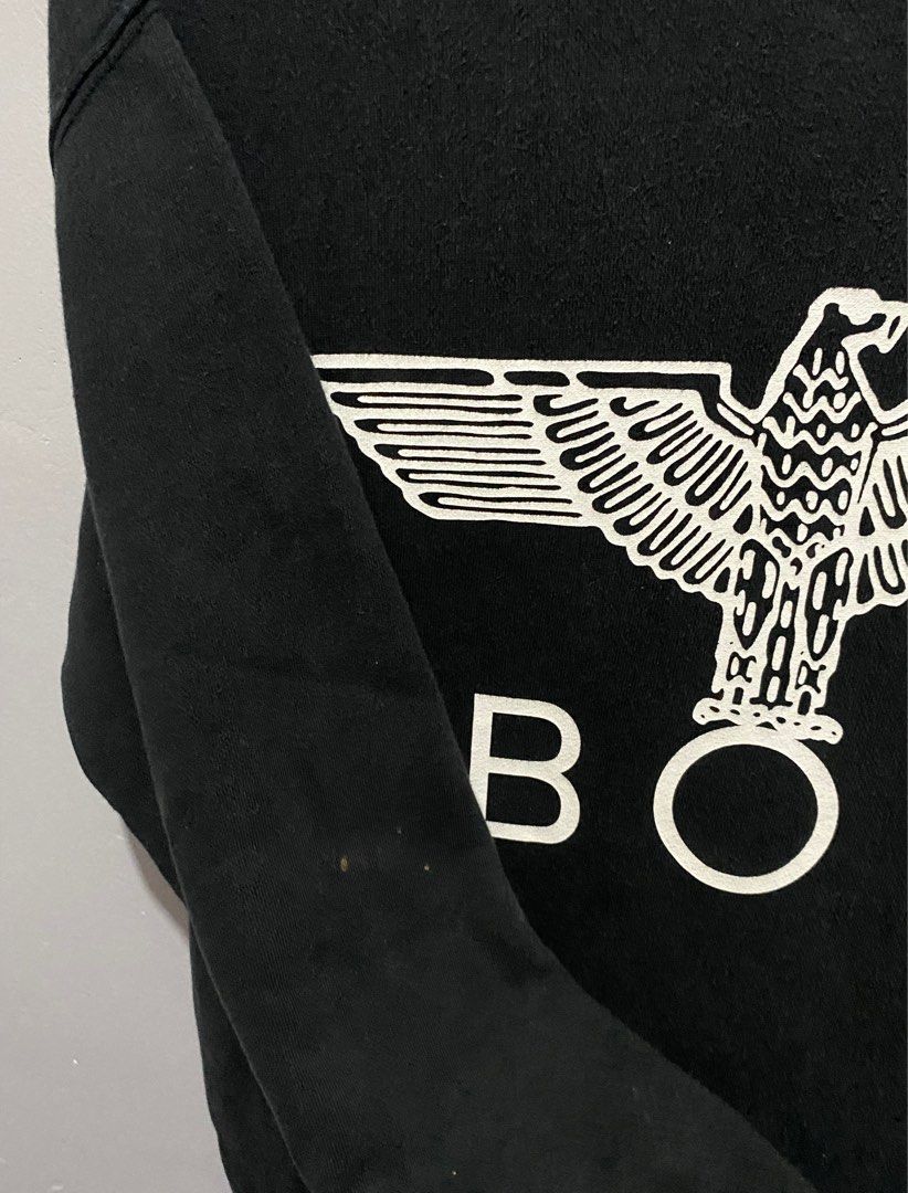 BOY LONDON - black sweatshirt ORIGINAL (Category: Hoodies) located in Manila. Submitted by rheinzpapi (Listing ID 1390856964, Image 3). Description: SLIGHTLY USED YOU CAN SEE THE minimal stains sa sleeve nya Kaya mura na lang .