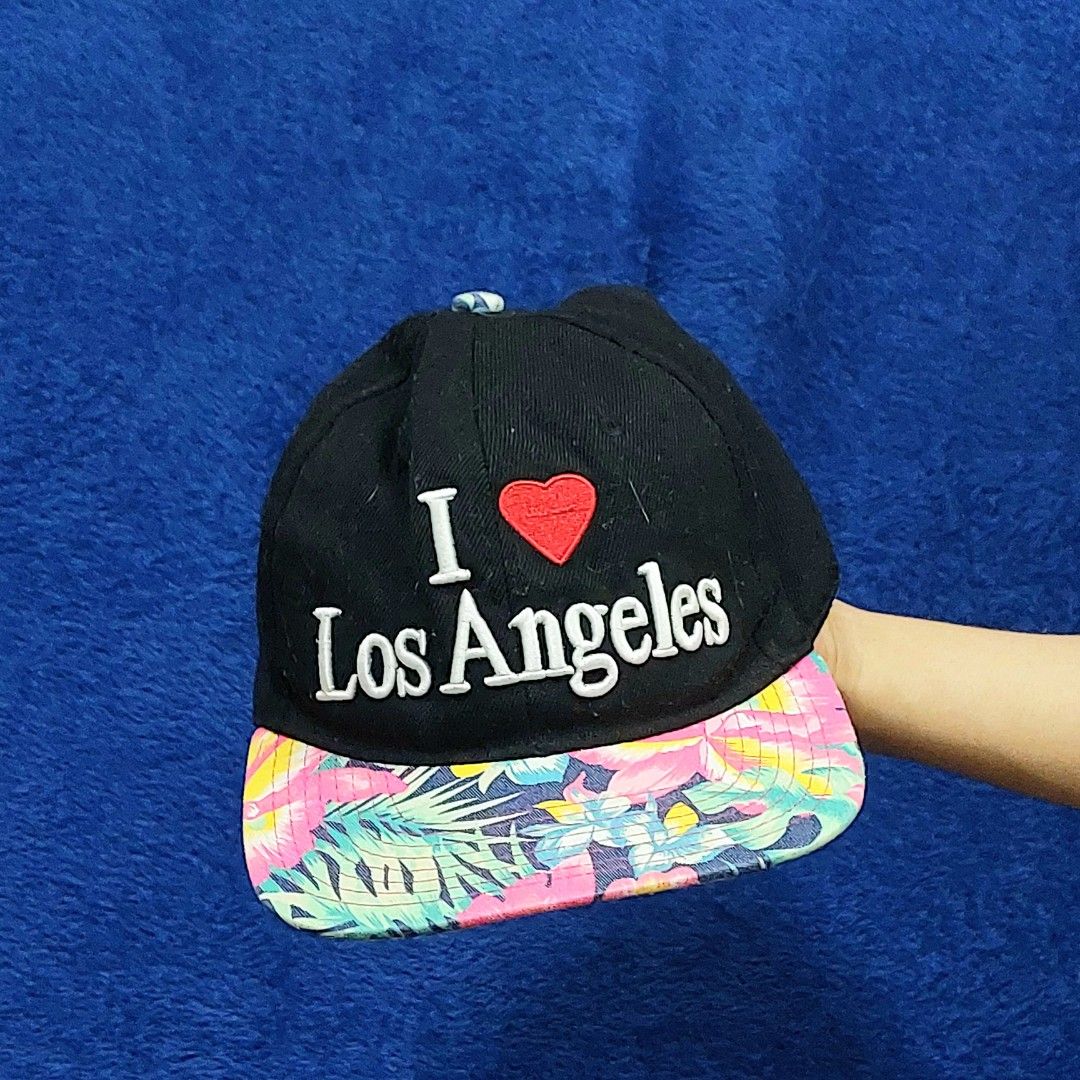 CAPS BUNDLE! (300) (Category: Caps & Hats) located in Quezon City. Submitted by declutterbyyve (Listing ID 1390959823, Image 2). Description: ‼️Except Jagthug: 100 pesos 📍Colors may vary due to lighting. 📍What you see is what you get. 📍Feel free to message me if you have any questions. 📍ALSO, NO WHEN WORN!.
