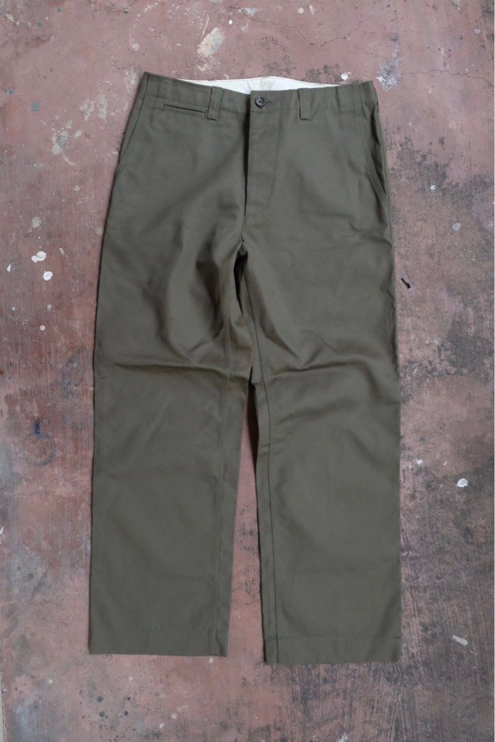 Comme des garcons wide trousers (Category: Trousers) located in Cainta. Submitted by plus.eighty.one (Listing ID 1390828601, Image 1). Description: Cdg Comme des garcons homme Wide chinos Size s Waist 17. (Size 34) Rise/thigh 12/12 Hem 10 Length 42 Condition : crisp, light dirt on some parts.