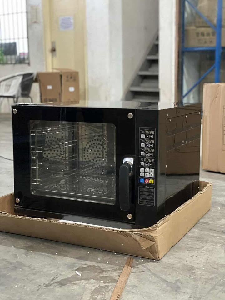 CONVECTION OVEN (Category: Bakeware) located in Lucena. Submitted by cadshalinealmanza (Listing ID 1390858058, Image 1). Description: EPA-30 COMMERCIAL CONVECTION OVEN ₱31,990 SPECIFICATION : COMMERCIAL CONVECTION OVEN 4 PANS WITH FREE 4TRAYS. Intelligent hot air circulation furnace. Fan: Double fan Volume capacity : 60L Power: 4200 W Voltage: 220 v Net weight: 58 Kg Dimensions: 710*605*510 (mm). SALE! SALE! SALE! 😍😱 NEW ARRIVAL ✅WE ARE LEGIT S