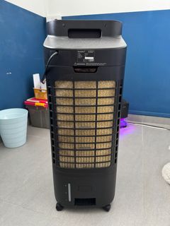 (Category: ) located in . Submitted by jiawei.y (Listing ID 1390880573, Image 1). Description: .