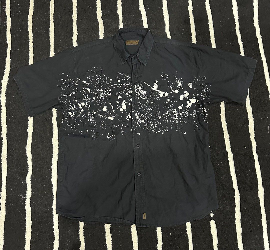 Flip the script (Category: Tshirts & Polo Shirts) located in Bukit Mertajam. Submitted by thrifty2nd (Listing ID 1390955840, Image 1). Description: Japanese Streetwear Made in Japan Design cat cantik Pit 24 labuh 31” Condition 9/10 .