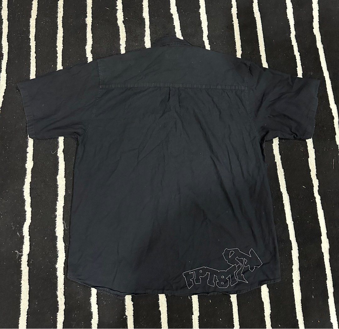 Flip the script (Category: Tshirts & Polo Shirts) located in Bukit Mertajam. Submitted by thrifty2nd (Listing ID 1390955840, Image 3). Description: Japanese Streetwear Made in Japan Design cat cantik Pit 24 labuh 31” Condition 9/10 .