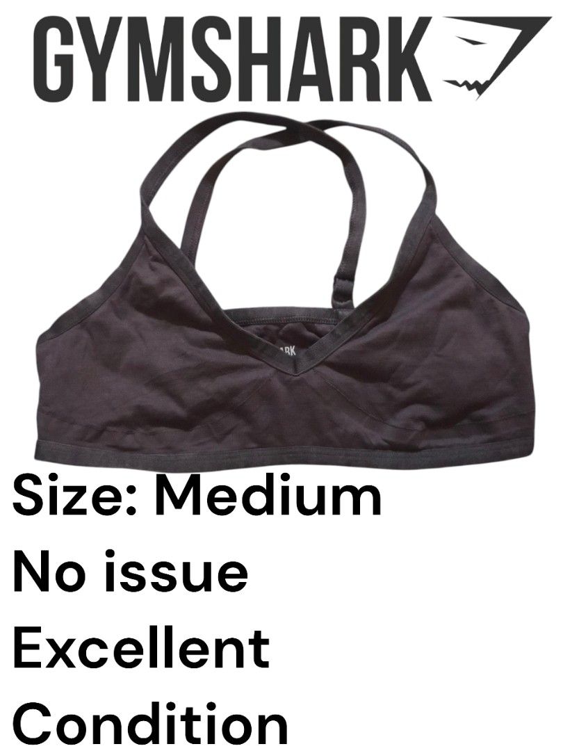 Gym shark (Category: Activewear) located in Mangaldan. Submitted by sumer21 (Listing ID 1390829581, Image 1). Description: Gymshark sports bra Size Medium No issue Excellent Condition 380+sf Location Pangasinan.