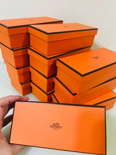 （分類：）位於 。 由 cherluxury 提交（商品編號 1390888013，圖片 1）。簡介： 。