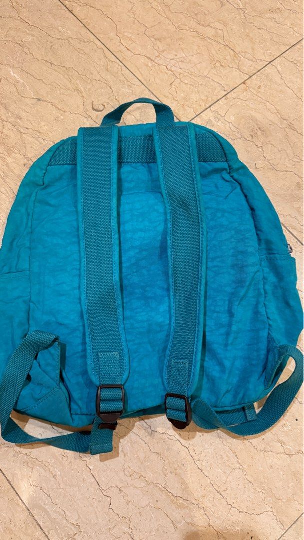 Kipling backpack (Category: Backpacks) located in Ipoh. Submitted by michellchl (Listing ID 1390795828, Image 3). Description: Lightly use , in good condition, can be school bag.