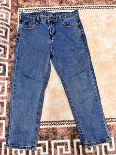 (Category: ) located in . Submitted by mumsyshops (Listing ID 1390814789, Image 1). Description: .