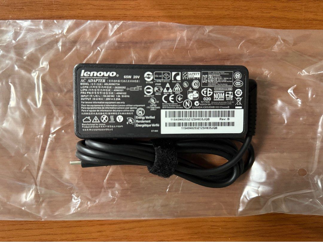 Lenovo Laptop Charger 65Watts Type C - Brandnew (Category: Chargers) located in Manila. Submitted by spartan092389 (Listing ID 1390912519, Image 3). Description: Brandnew Lenovo Laptop Charger 65Watts Type C .