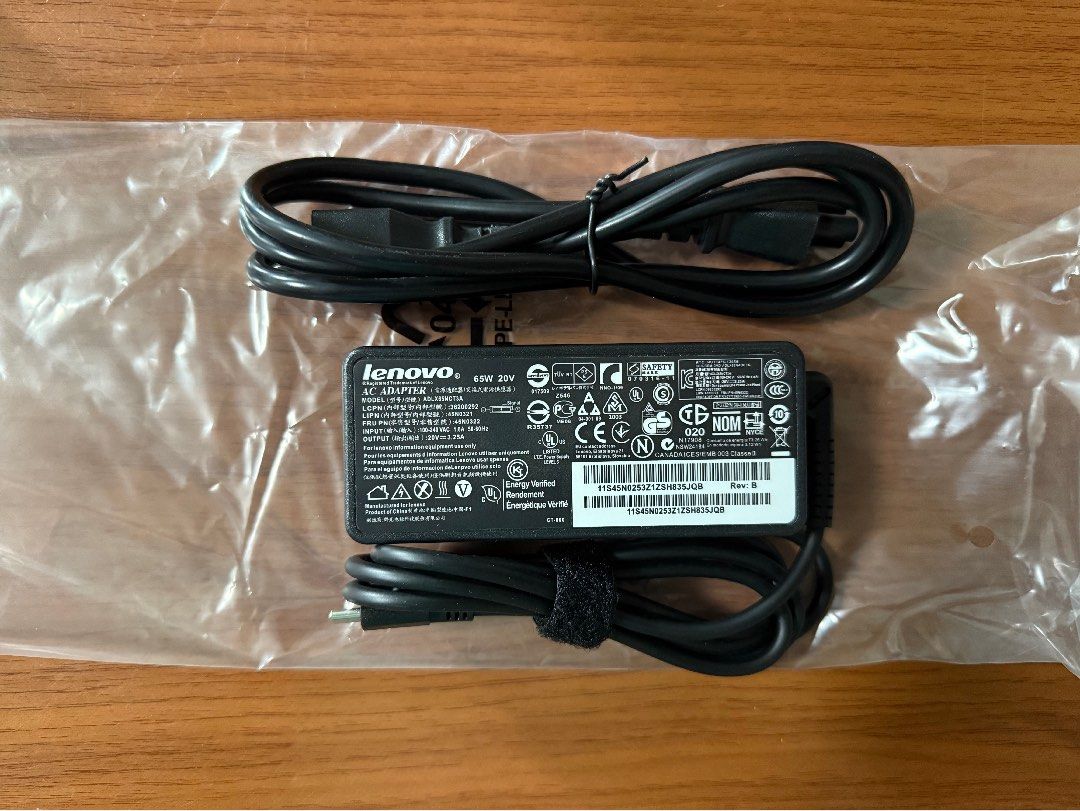 Lenovo Laptop Charger 65Watts Type C - Brandnew (Category: Chargers) located in Manila. Submitted by spartan092389 (Listing ID 1390912519, Image 2). Description: Brandnew Lenovo Laptop Charger 65Watts Type C .