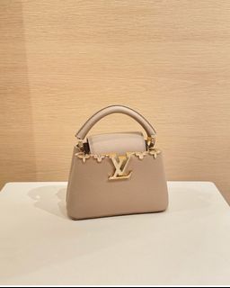 （分類：）位於 。 由 missttttt 提交（商品編號 1390943937，圖片 1）。簡介： 。