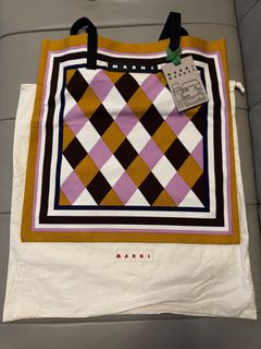（分類：）位於 。 由 yanb2222 提交（商品編號 1390913231，圖片 1）。簡介： 。