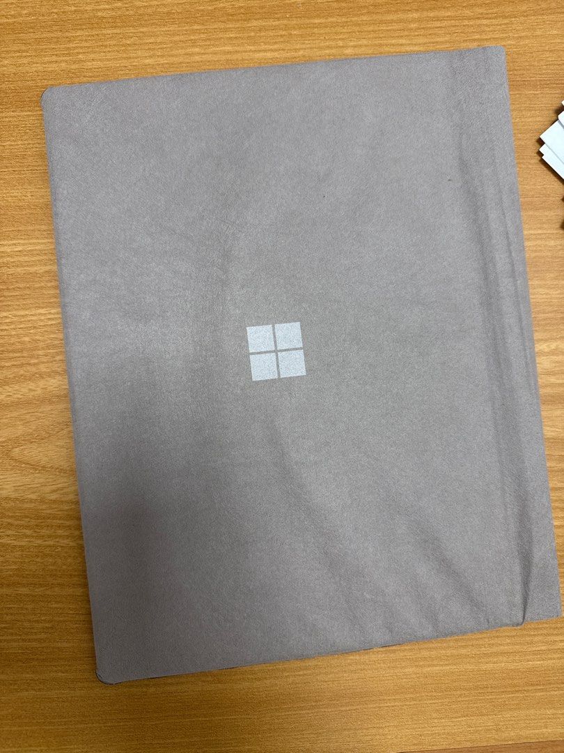 Microsoft Surface Laptop