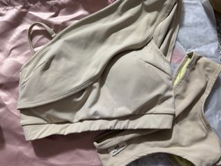 （分類：）位於 。 由 pvvht 提交（商品編號 1390950103，圖片 1）。簡介： 。