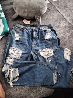 (Category: ) located in . Submitted by rvmonarayees (Listing ID 1390860490, Image 1). Description: .