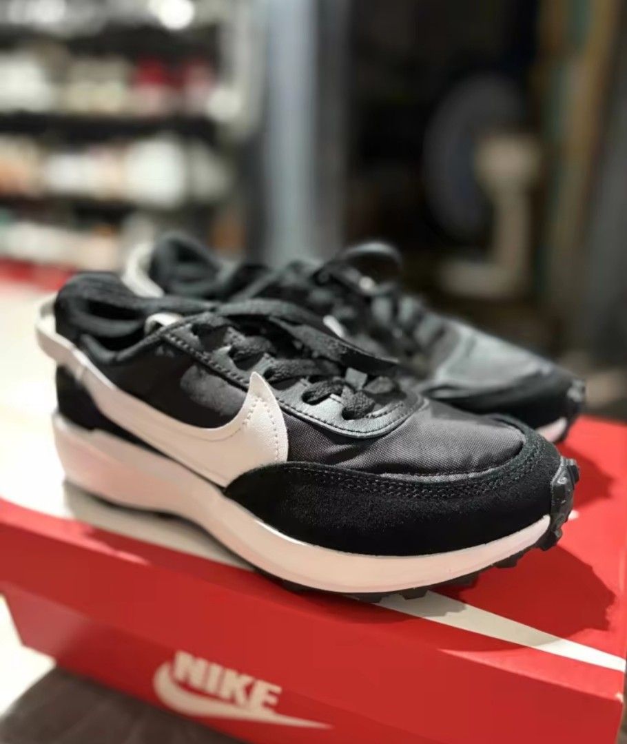 Nike shoes (Category: Sneakers) located in Cavite. Submitted by camiya (Listing ID 1390807978, Image 3). Description: Nike womens waffle shoes available any size.