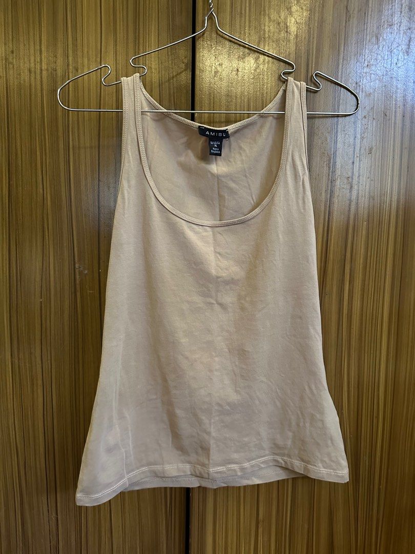 Nude beige sando top (Category: Sleeveless) located in Cainta. Submitted by ree_declutters (Listing ID 1390803144, Image 2). Description: Used once only, too big on me XL on tag Model measurements: Height: 5ft Bust: 30inch / 76cm Waist: 25.5inch / 65cm Hips: 33 inch / 84cm *model has a short torso.