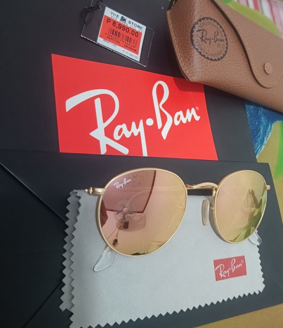 Rayban (Category: Sunglasses & Eyewear) located in Antipolo. Submitted by missel28 (Listing ID 1390827942, Image 3). Description: original rayban bought in sm ..pink color..good as new....