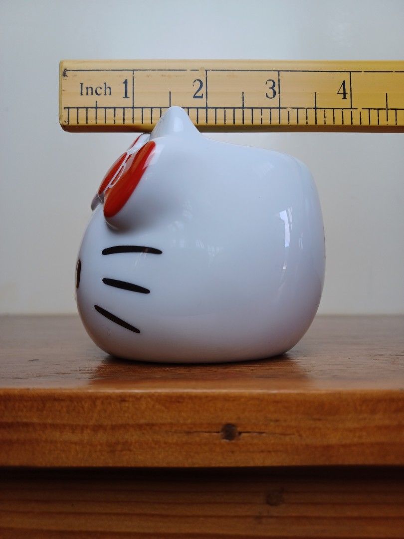 Sanrio hello kitty red bow ceramic 3d molded mug (Category: Coffee & Tea Tableware) located in Baguio. Submitted by restyrille77846 (Listing ID 1390931703, Image 2). Description: Secondhand Buy as is What you see is what you get Pm is the key Location baguio city Dropping area mabini shopping center stall 10 Plus shipping fee sa malayo Payment via gcash bpi palawan cebuana Courier jrs or j&t First to pay owns the item No reservation no cancellati