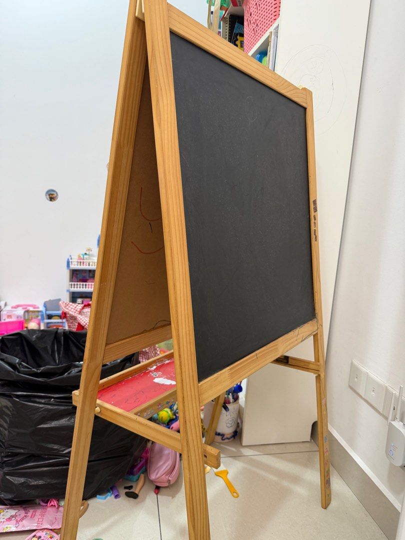 Second hand Ikea whiteboard (Category: Kids' Tables & Chairs) located in Nusajaya. Submitted by nivonwong1990 (Listing ID 1390811331, Image 1). Description: Condition shown in picture Original price Rm100+.