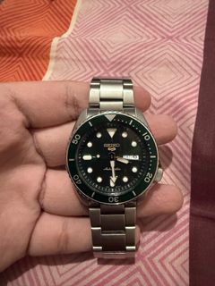 (Category: ) located in . Submitted by blueberry_ice (Listing ID 1390955358, Image 1). Description: .