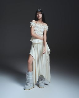 (Category: ) located in . Submitted by chuyeori (Listing ID 1390892186, Image 1). Description: .