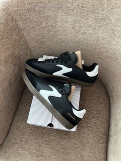 (Category: ) located in . Submitted by fandi1404 (Listing ID 1390947678, Image 1). Description: .