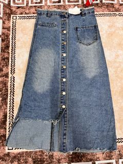 (Category: ) located in . Submitted by mumsyshops (Listing ID 1390816355, Image 1). Description: .