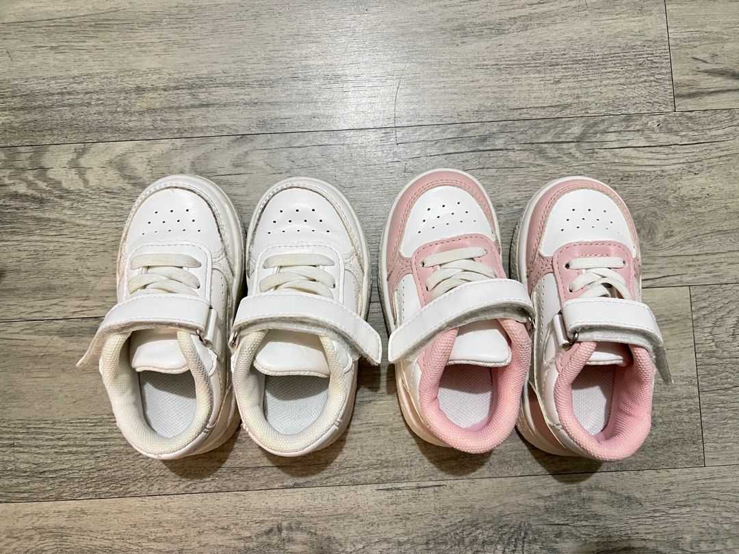Sneakers for baby (Category: Babies & Kids Fashion) located in Mandaluyong City. Submitted by KryzzaM (Listing ID 1390877192, Image 3). Description: Both for 50 Eur20; US4.5; inner length: 12.4 Sf c/o buyer. Every friday to sunday ang delivery via lalamove or j&t Location: Mandaluyong.