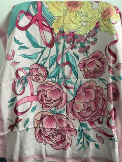 (Category: ) located in . Submitted by ellebellamy (Listing ID 1390865385, Image 1). Description: .