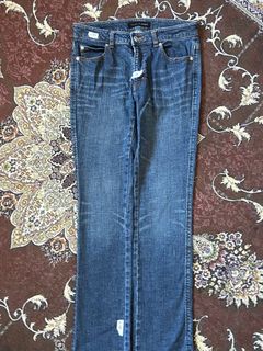 (Category: ) located in . Submitted by lepp_thrifting (Listing ID 1390870443, Image 1). Description: .
