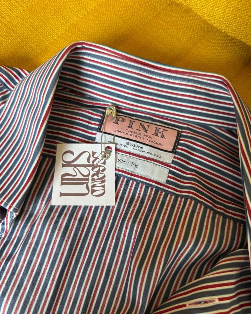 Thomas Pink Stripes Long Sleeves (Category: Formal Shirts) located in Caloocan City. Submitted by second.skinn (Listing ID 1390867777, Image 2). Description: Thomas Pink Stripes Long Sleeves Fashion Stylist-Owned | Pre-loved in Excellent Condition Size S-M CONDITION Gently worn | No flaws PAYMENT & SHIPPING 📍 Metro Manila 📲 GCash and Bank Transfer 🚚 + Shipping via GogoXpress / Grab / Lalamove.