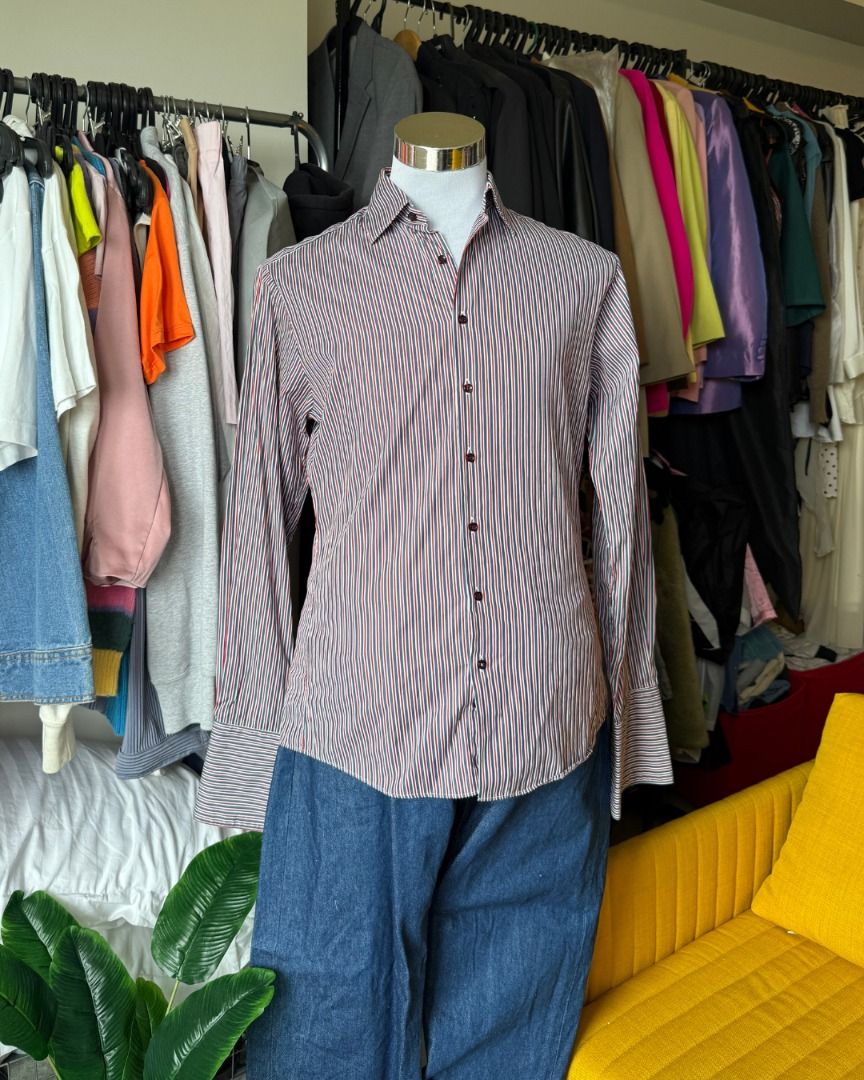 Thomas Pink Stripes Long Sleeves (Category: Formal Shirts) located in Caloocan City. Submitted by second.skinn (Listing ID 1390867777, Image 1). Description: Thomas Pink Stripes Long Sleeves Fashion Stylist-Owned | Pre-loved in Excellent Condition Size S-M CONDITION Gently worn | No flaws PAYMENT & SHIPPING 📍 Metro Manila 📲 GCash and Bank Transfer 🚚 + Shipping via GogoXpress / Grab / Lalamove.