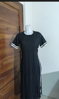 (Category: ) located in . Submitted by get_styled (Listing ID 1390924311, Image 1). Description: .